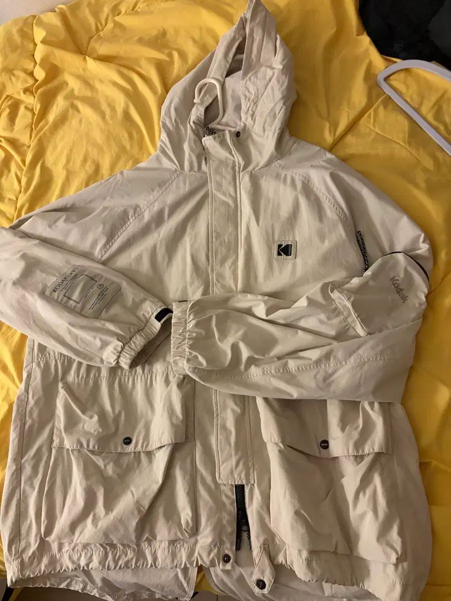 コダック KODAKERY アイボリー フード ジャケット ウィンドブレーカー