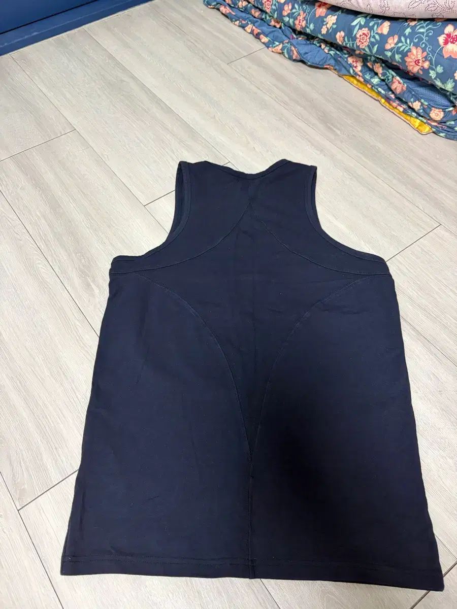 タンクトップ ネイビー