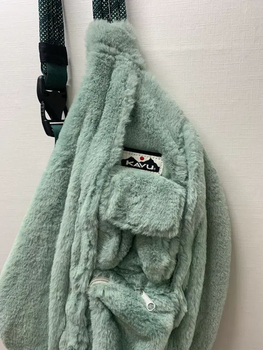 カブ ファー フリース ロープ スリングバック