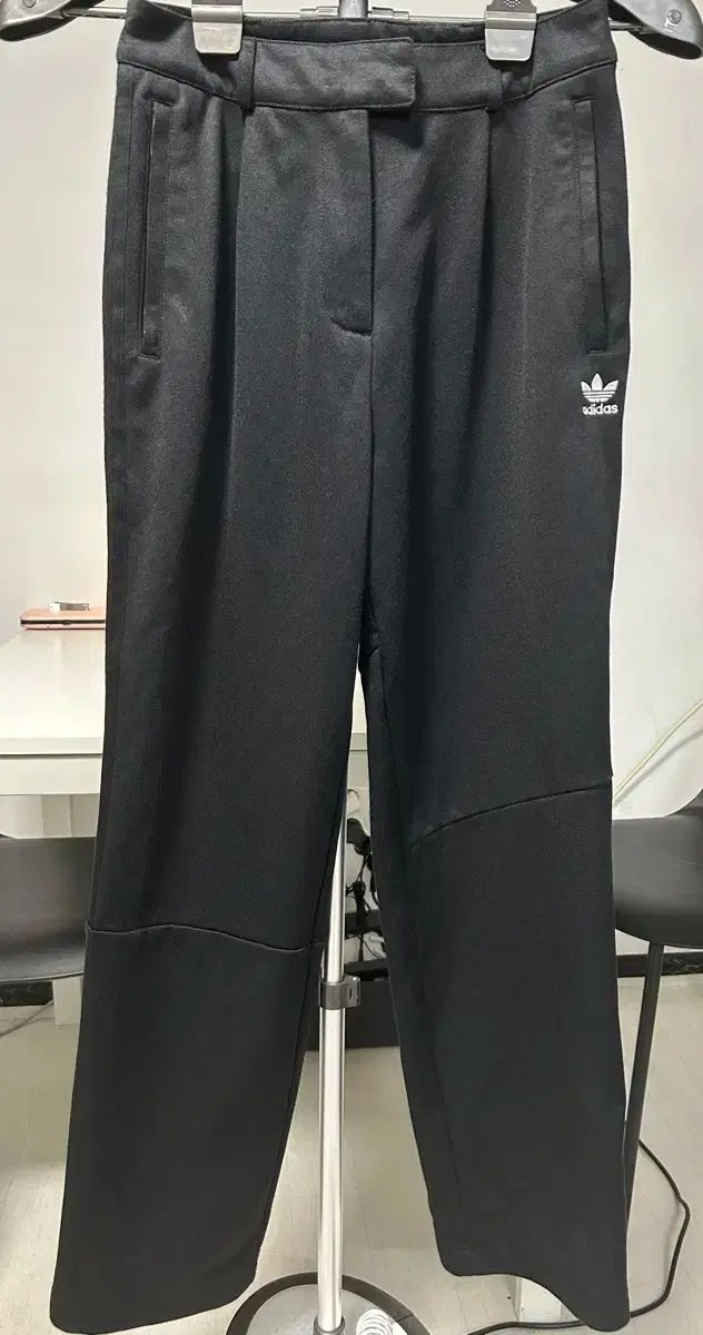 アディダス X ダニエル(DANIELLE) カタリ トラック パンツ スラックス