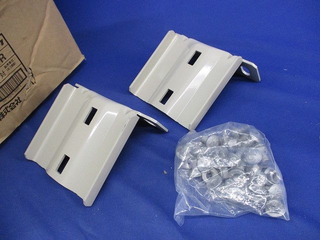 ケーブルラック 垂直支持金具(8対入) QRU1R - メルカリ