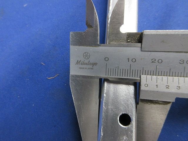 コーナブラケット