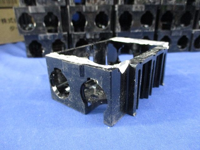  住宅用スイッチボックス 入 キズ 汚れ有 DM 80100 電設資材 材料 資材