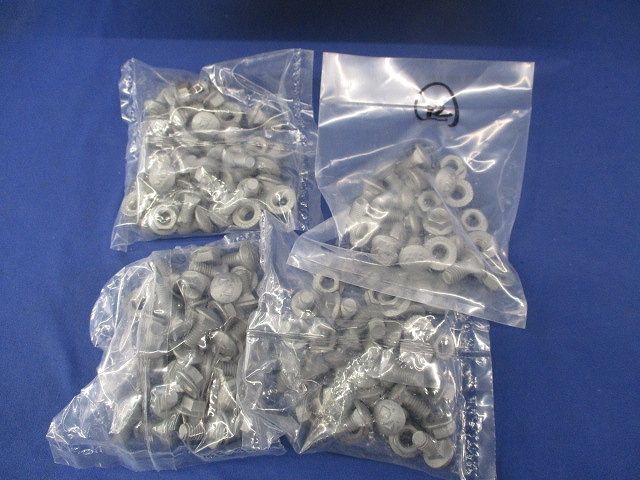 ケーブルラック