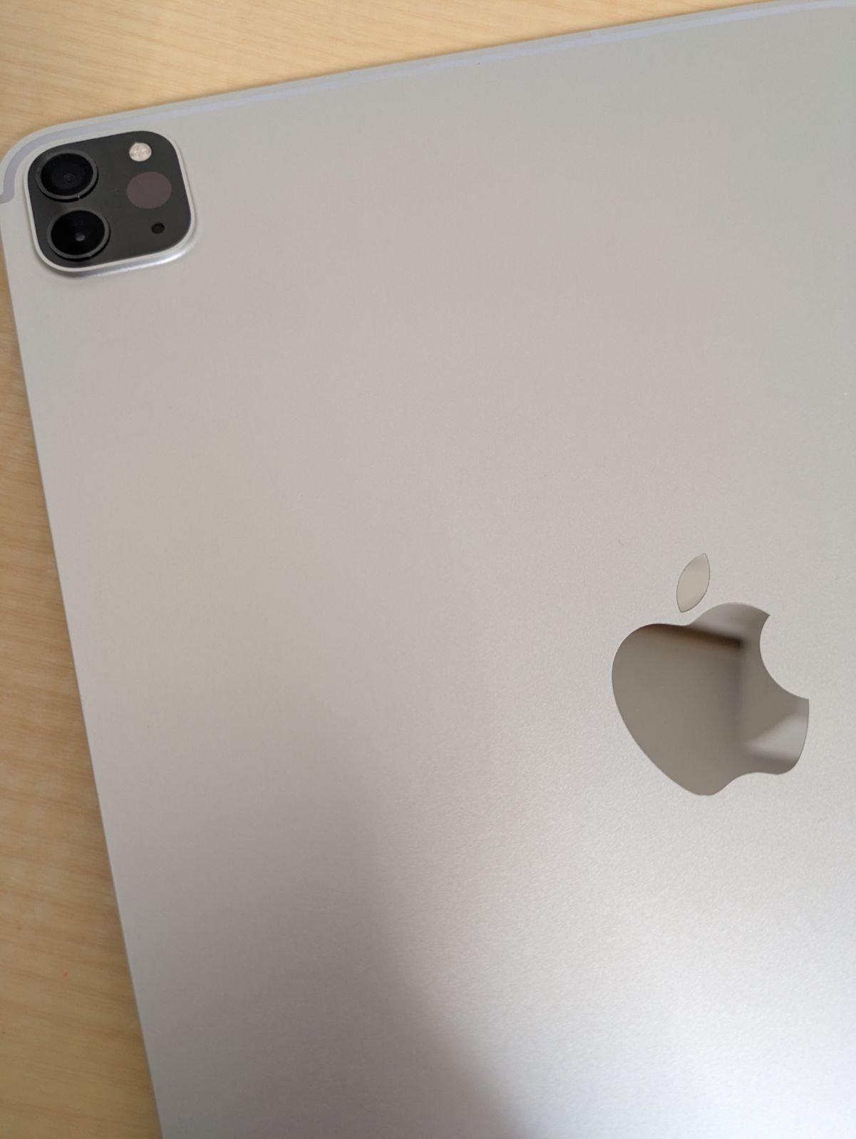 iPad Pro 11インチ M1チップ（第3世代） M1 512GBシルバー 美品】iPad Pro 11インチ 第3世代 Cellular+Wi-Fi 512GB シルバー 2021