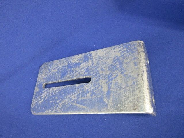 ブラケット 亜鉛