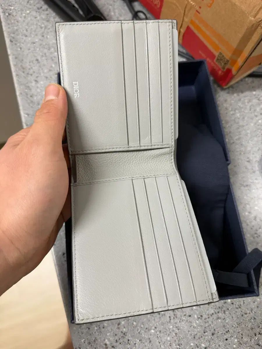 ディオール モデル グラデーション ツートン 二つ折り財布