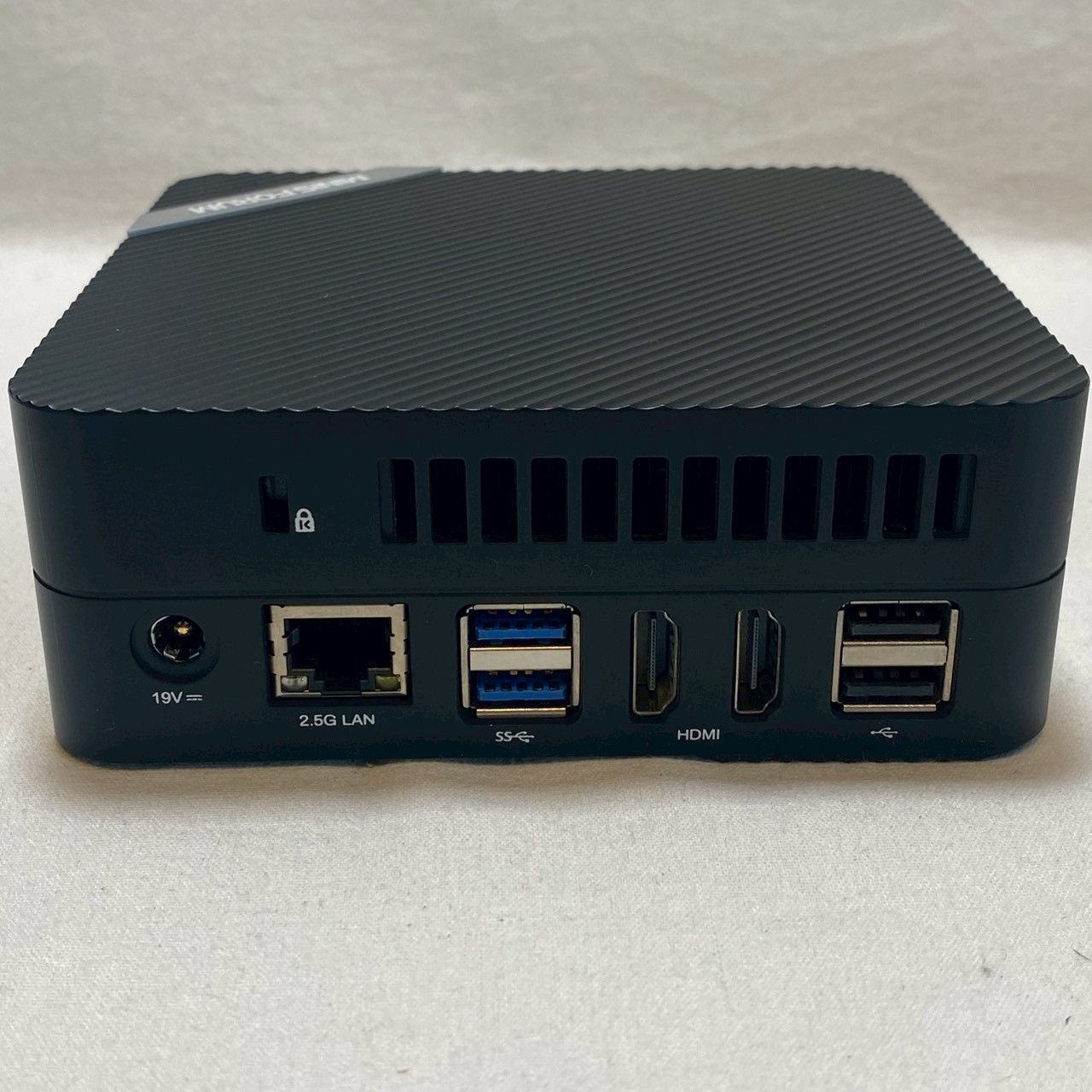 【良品】MINISFORUM/UM480/Ryzen7/4800U/16GB/512GB/SSD/No.4591 UM480 AMD Mini 0 4800H(8C⁄16T) Explained