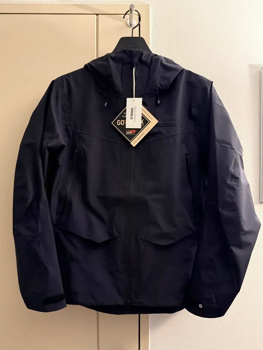 マーモット ジャパン GTX 3 L ゴアテックス M ジャケット ブラック