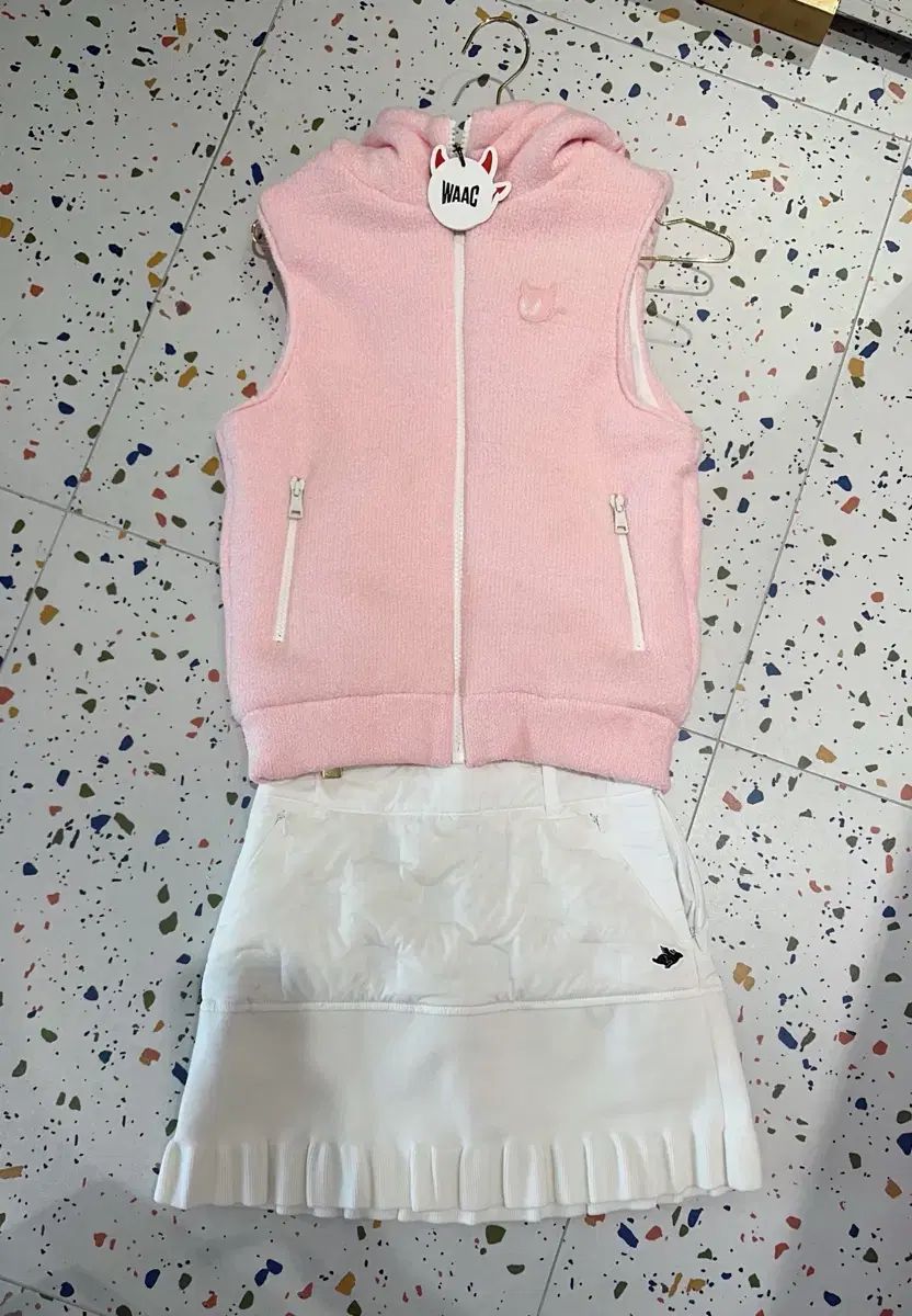 ワック WACC ゴルフ とてもかわいい 冬ベスト タグあり