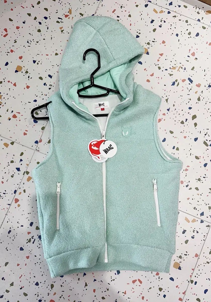ワック WACC ゴルフ - とてもかわいい冬ベスト タグあり