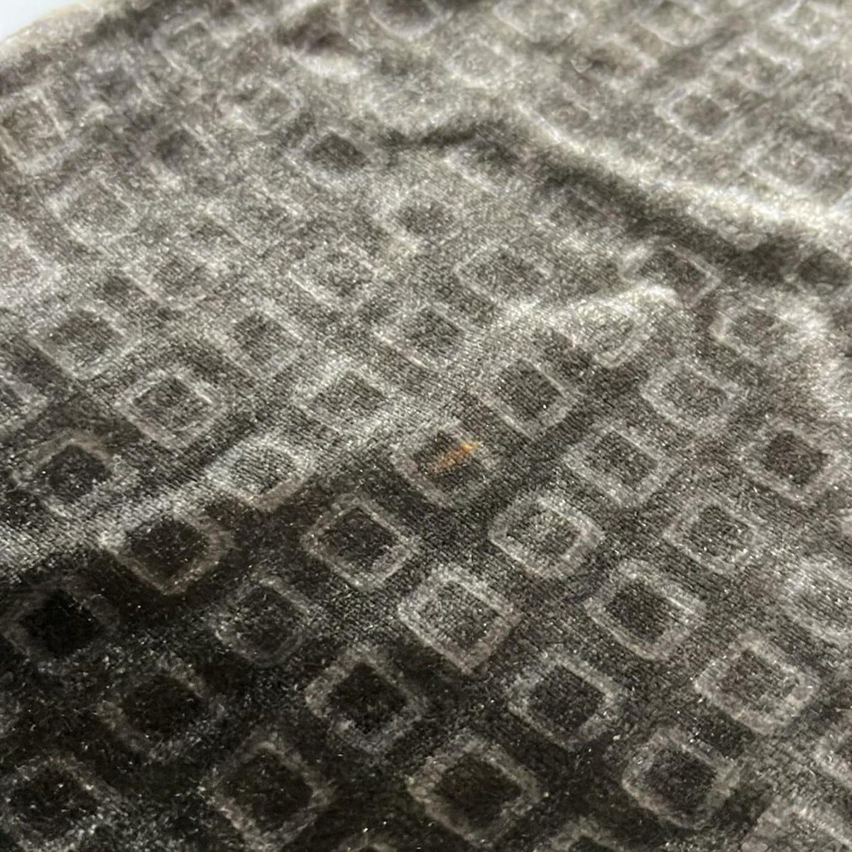 イヴサンローラン