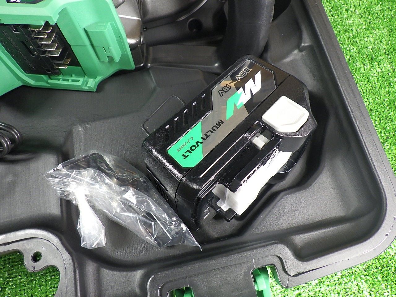  長期保管箱痛み HiKOKI 36 V コードレスバンドソー 丸パイプφ120 mm切断 セット XP 扱い品 その他 電動工具 エア工具