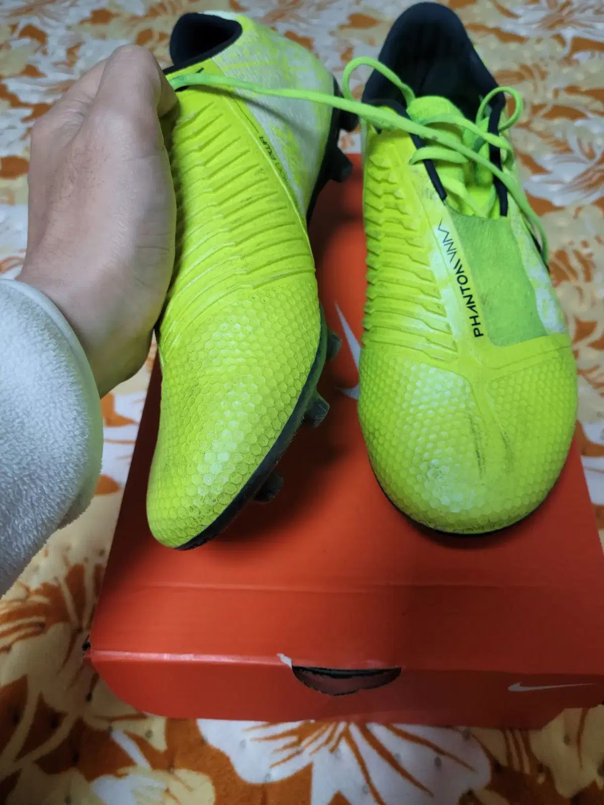 ナイキ FANTOM ヴェノム エリート HG 280