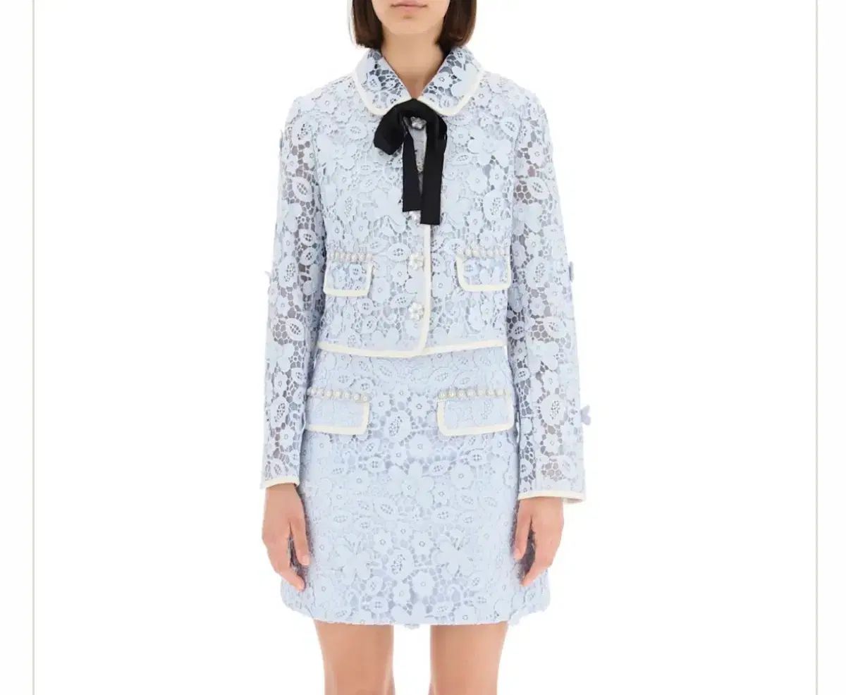 セルフ・ポートレイト レース セットアップ - メルカリ