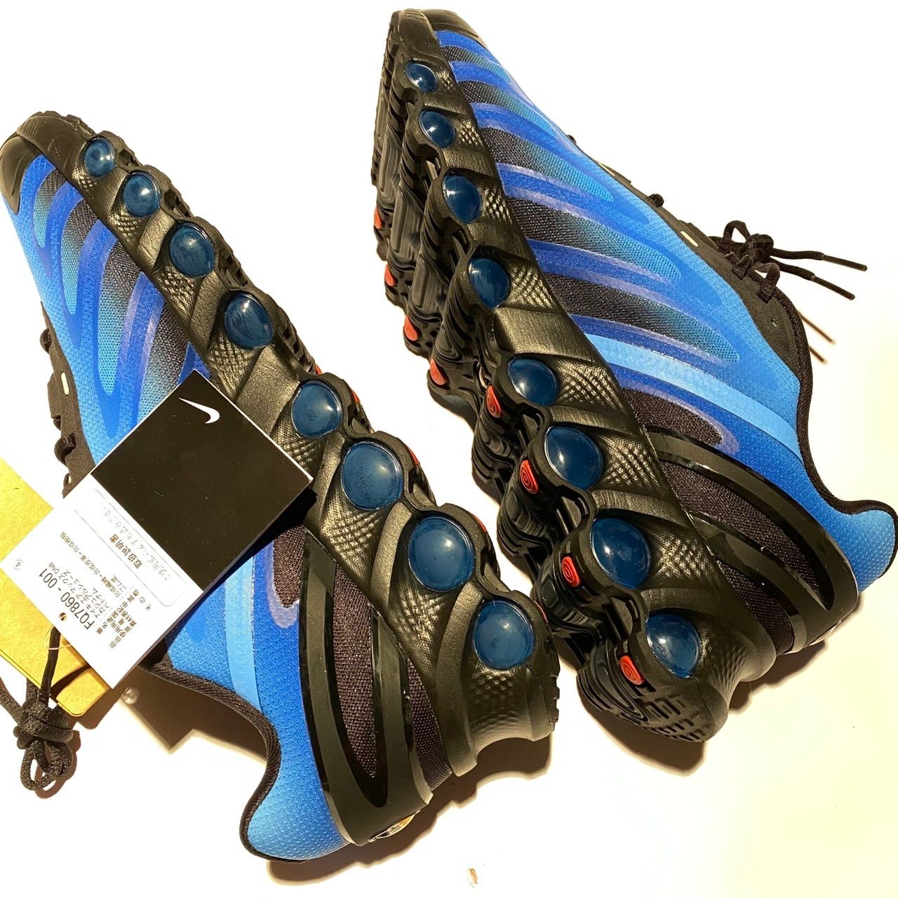 NIKE AIR MAX DN8 ナイキ エア マックス DN8 ブラック/ハイパー