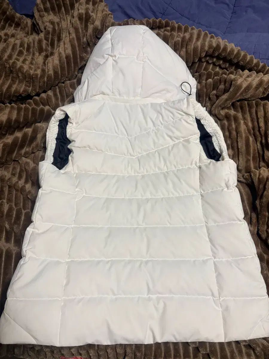 PING レディース ダウン ベスト 95 白