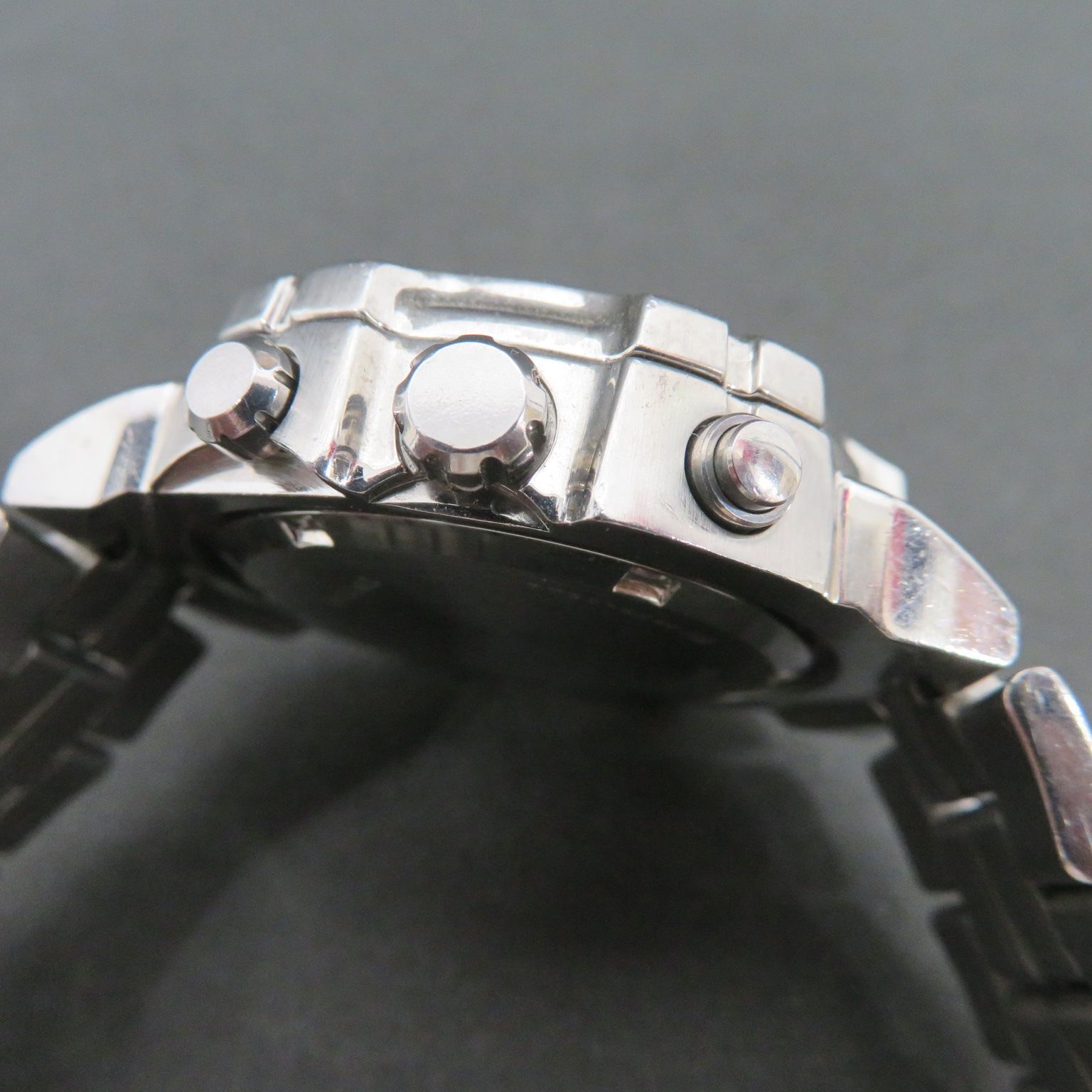 4823☆セイコー(SEIKO)□クロノグラフ□クオーツ式□腕時計□7T32-6K40