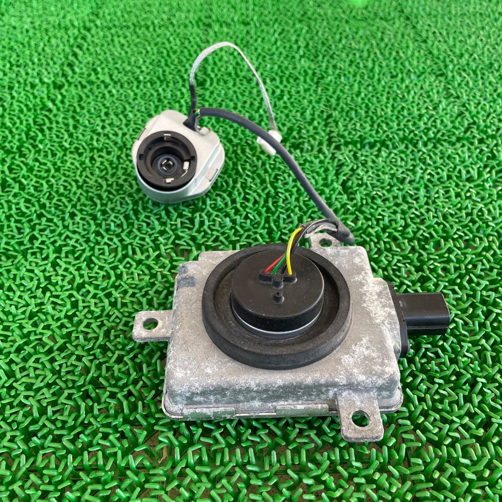 自動車部品 MH23S ワゴンR バラスト ライトコンピューター No.9128