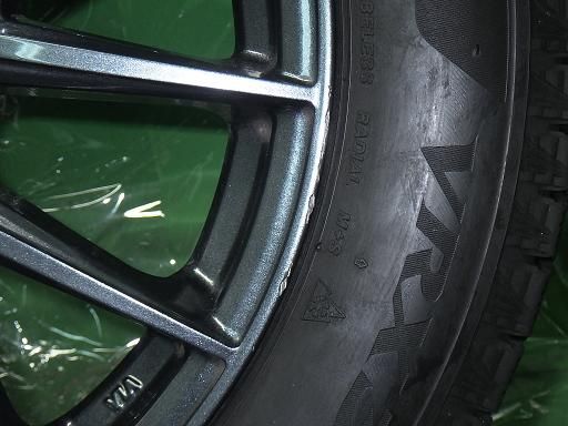 wedsVELVA 17インチブブリザックVRX