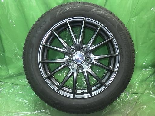 スタッドレス 23年製 wedsVELVA 17インチブブリザックVRX 3 20万以上