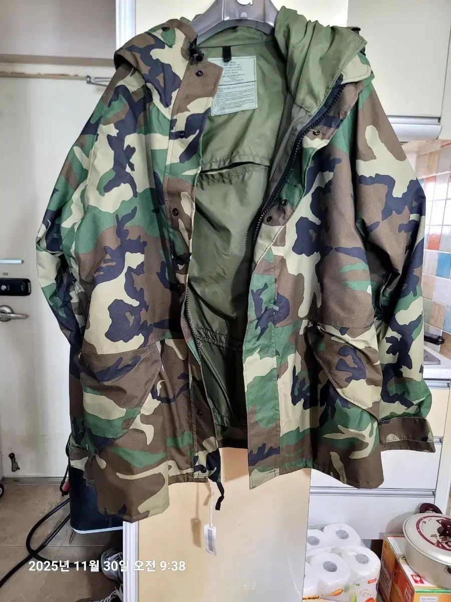 ミリタリー1世代 ゴアテックス XL-RズボンL セットアップです