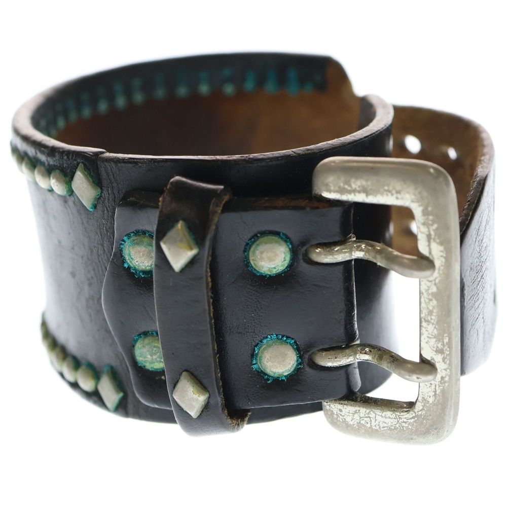 ウルフズヘッド　スタッズリストバンド　幅50mm WOLF'S HEAD (ウルフズヘッド) 50mm スタッズ レザー ブレスレット