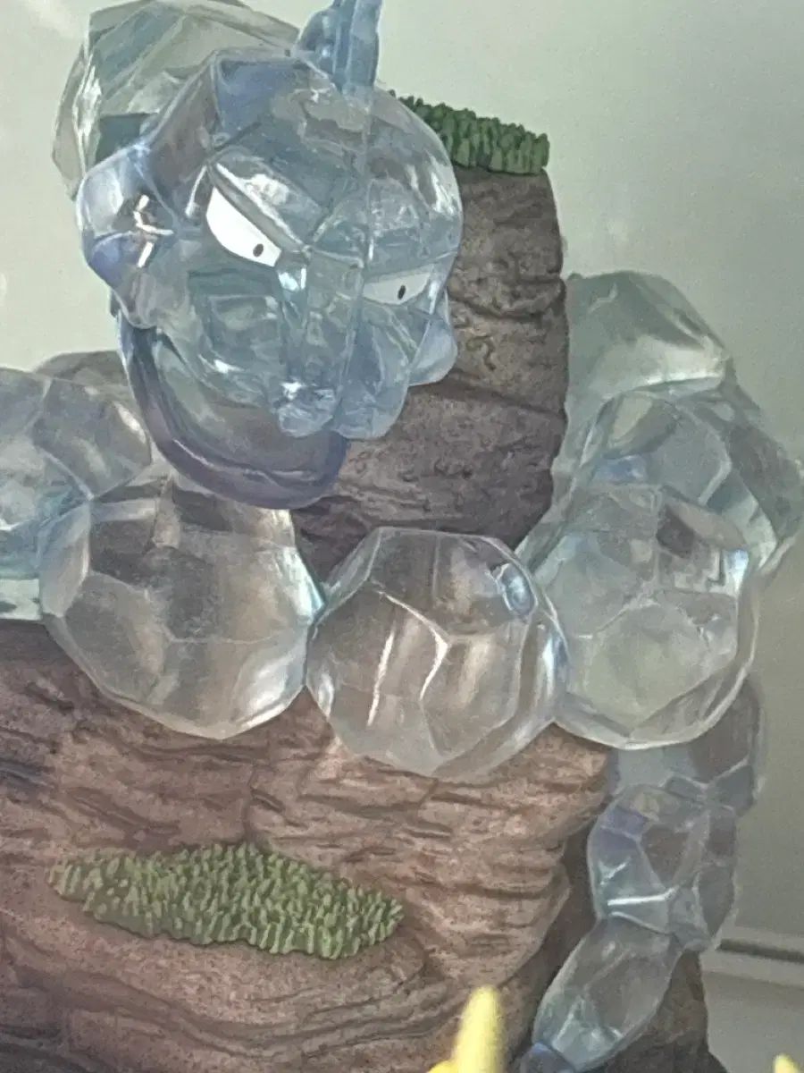 ポケットモンスター Jc フィギュア ロングストーン クリスタル ジオラマ 破損 瞬間接着剤