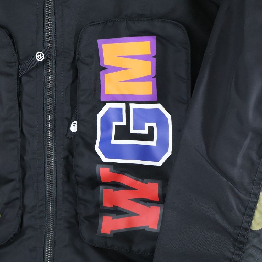 A BATHING APE (アベイシングエイプ) Nylon Jacket シャークロゴ