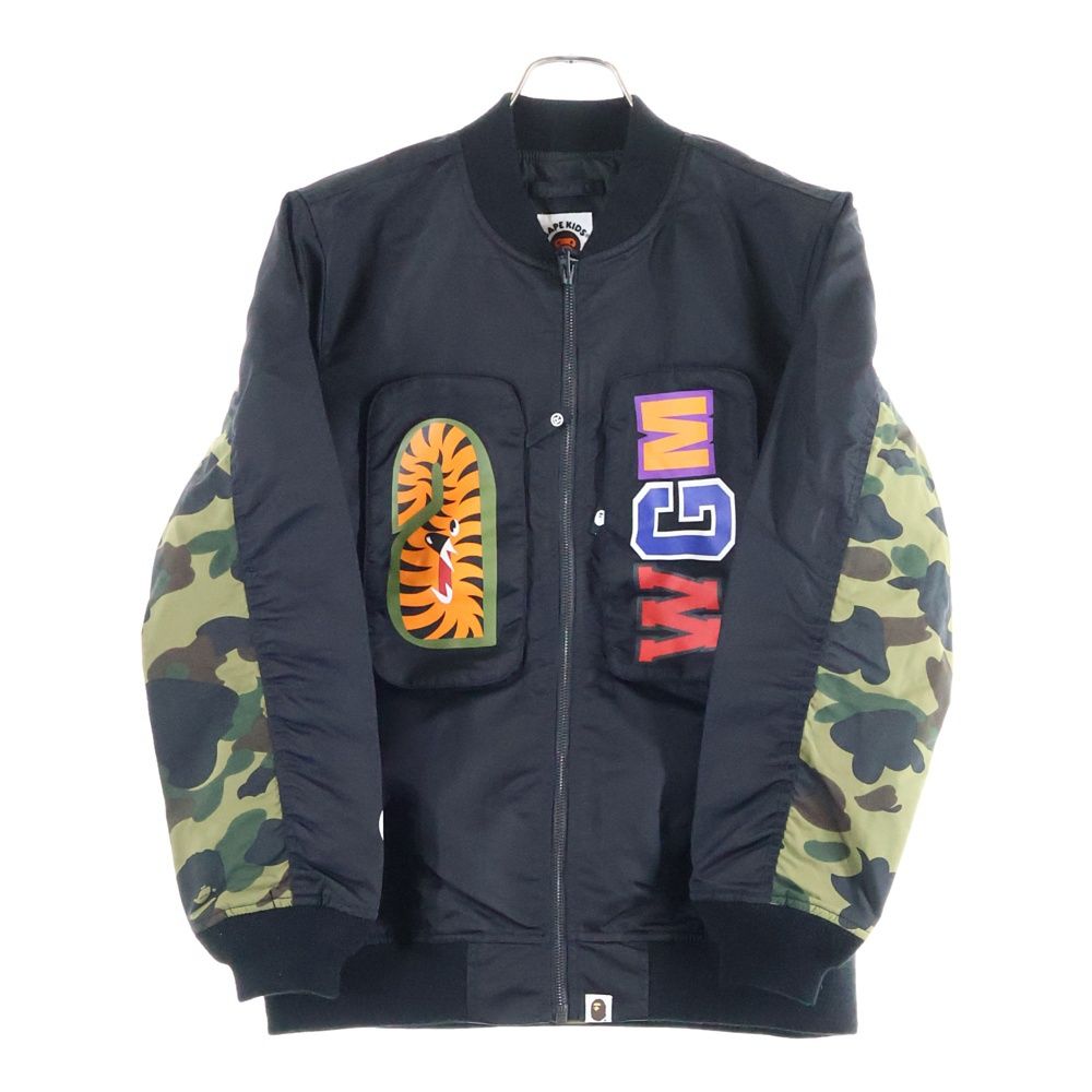 A BATHING APE (アベイシングエイプ) Nylon Jacket シャークロゴ