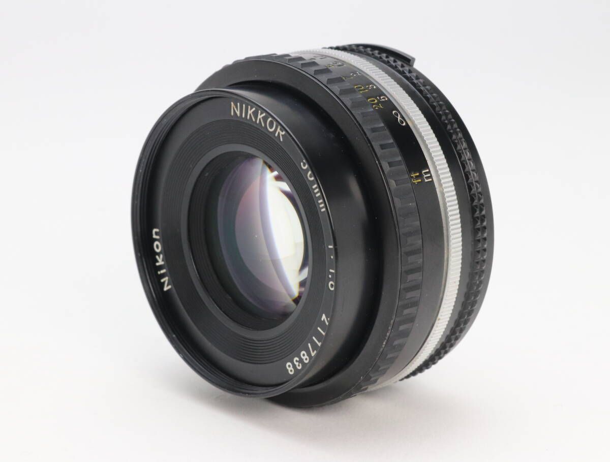 C- (実用品) Nikon ニコン NIKKOR Ai-S 50mm F1.8 初期不良返品対応 111-