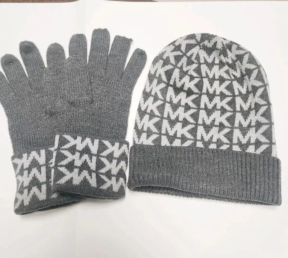 マイケルコース MK ロゴ ニット 帽子/手袋/マフラー セット - メルカリ