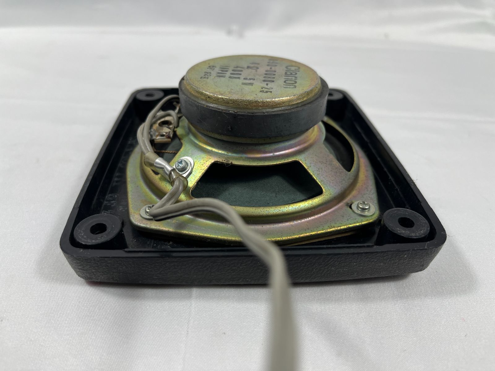 ジャンク品 Clarion クラリオン 090-0080-25 4008 JAPAN 6F 22H SPA