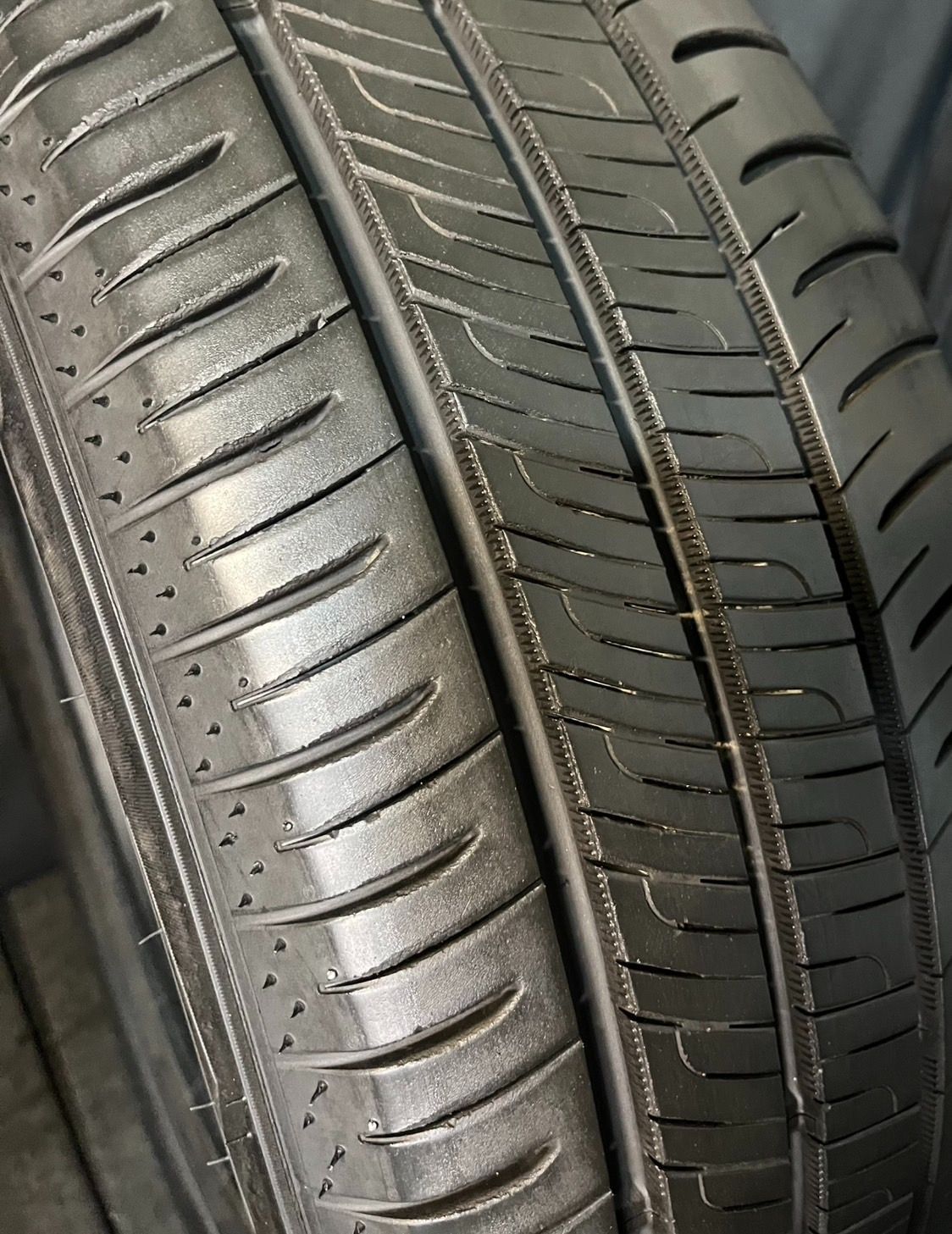 2025年製 約9.6分山 ダンロップ DUNLOP エナセーブ ENASAVE RV505 215