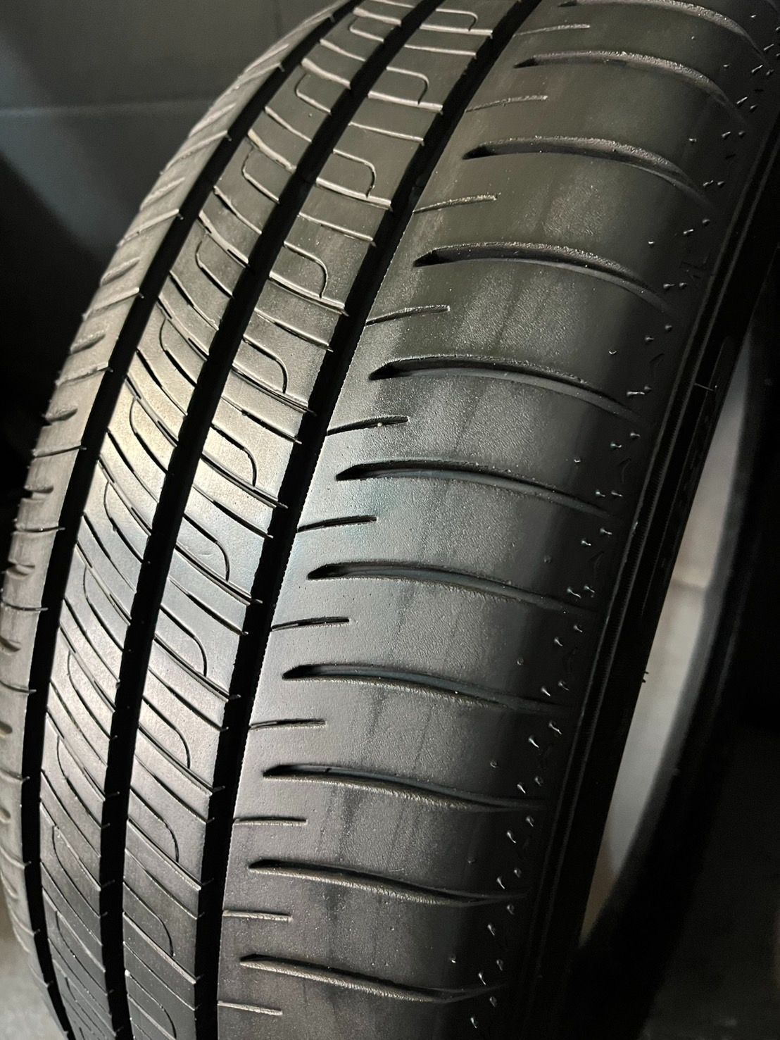 2025年製 約9.6分山 ダンロップ DUNLOP エナセーブ ENASAVE RV505 215