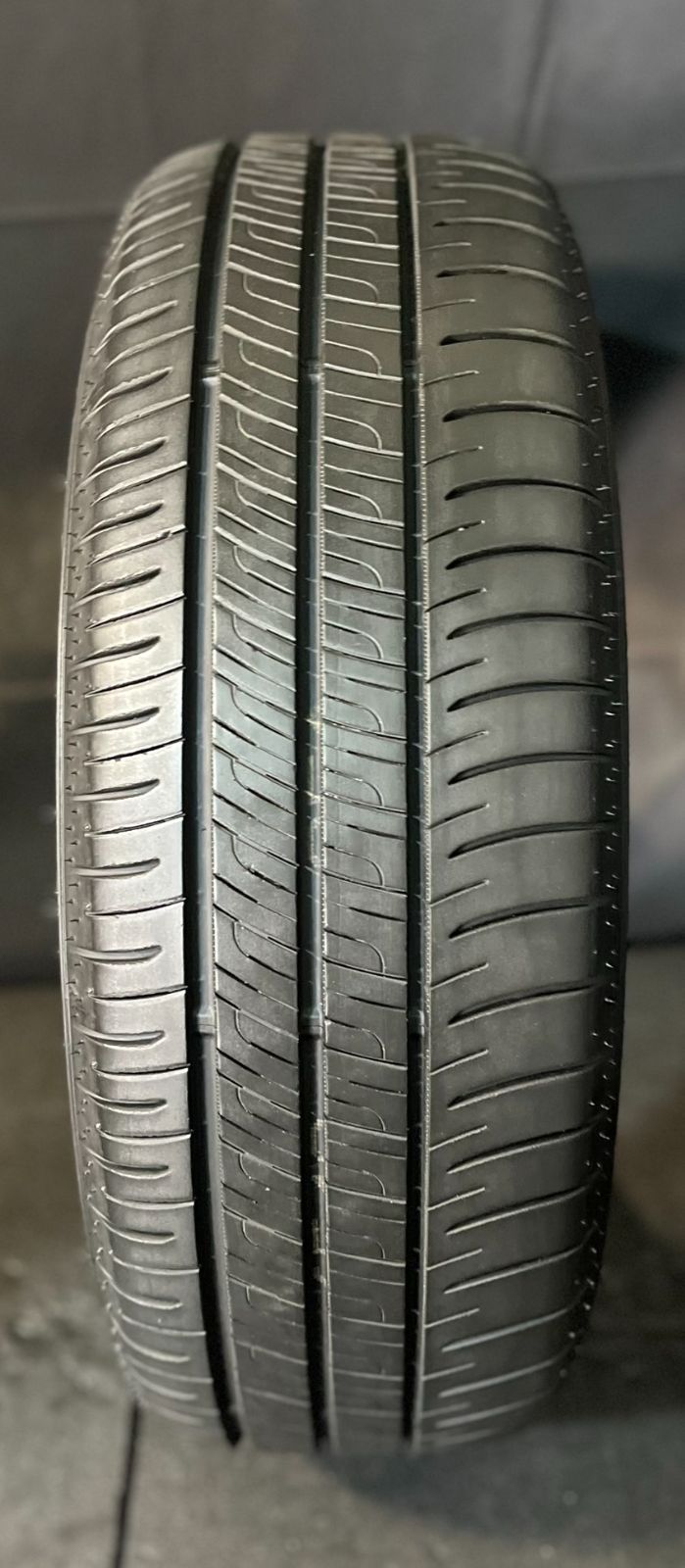 2025年製 約9.6分山 ダンロップ DUNLOP エナセーブ ENASAVE RV505 215