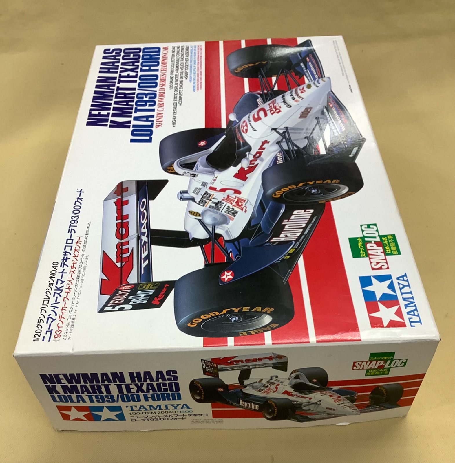 タミヤ 1/20ニューマン・ハースKマートテキサコローラT93/00フォード