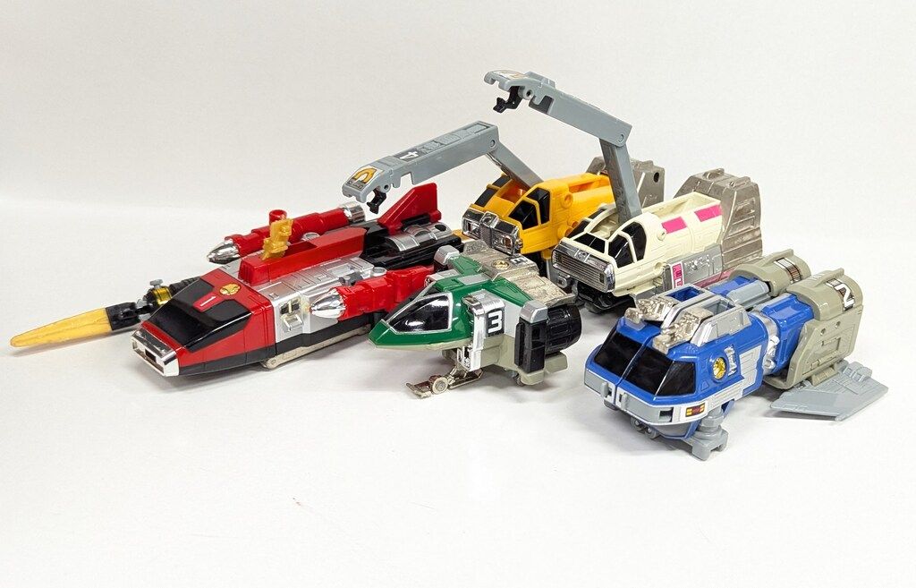 バンダイ DX超合金 救急戦隊ゴーゴーファイブ 流星合体 ビクトリー