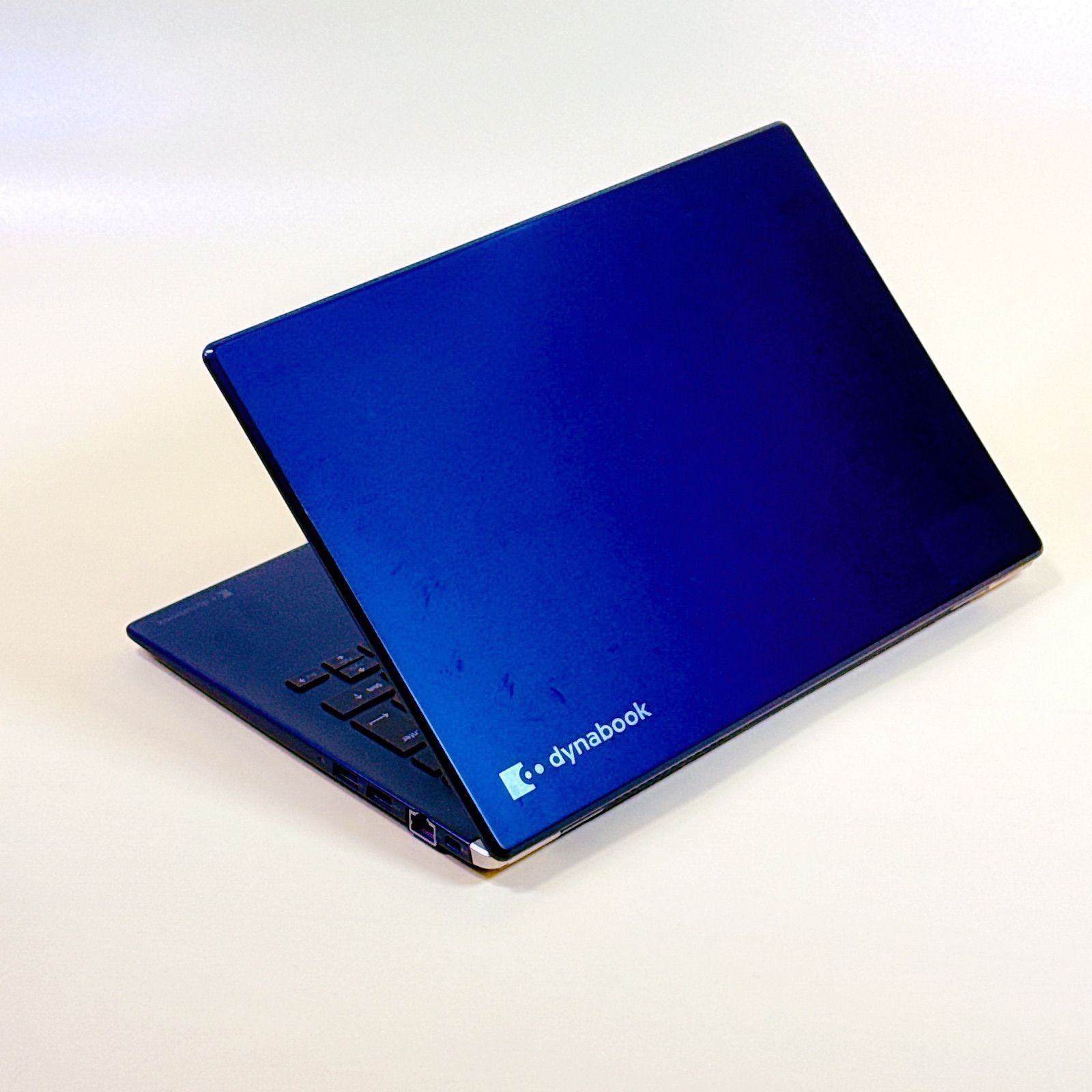 第10世代Core i7⭐️超爆速16GB‼️windows11 ノートパソコン 動画編集