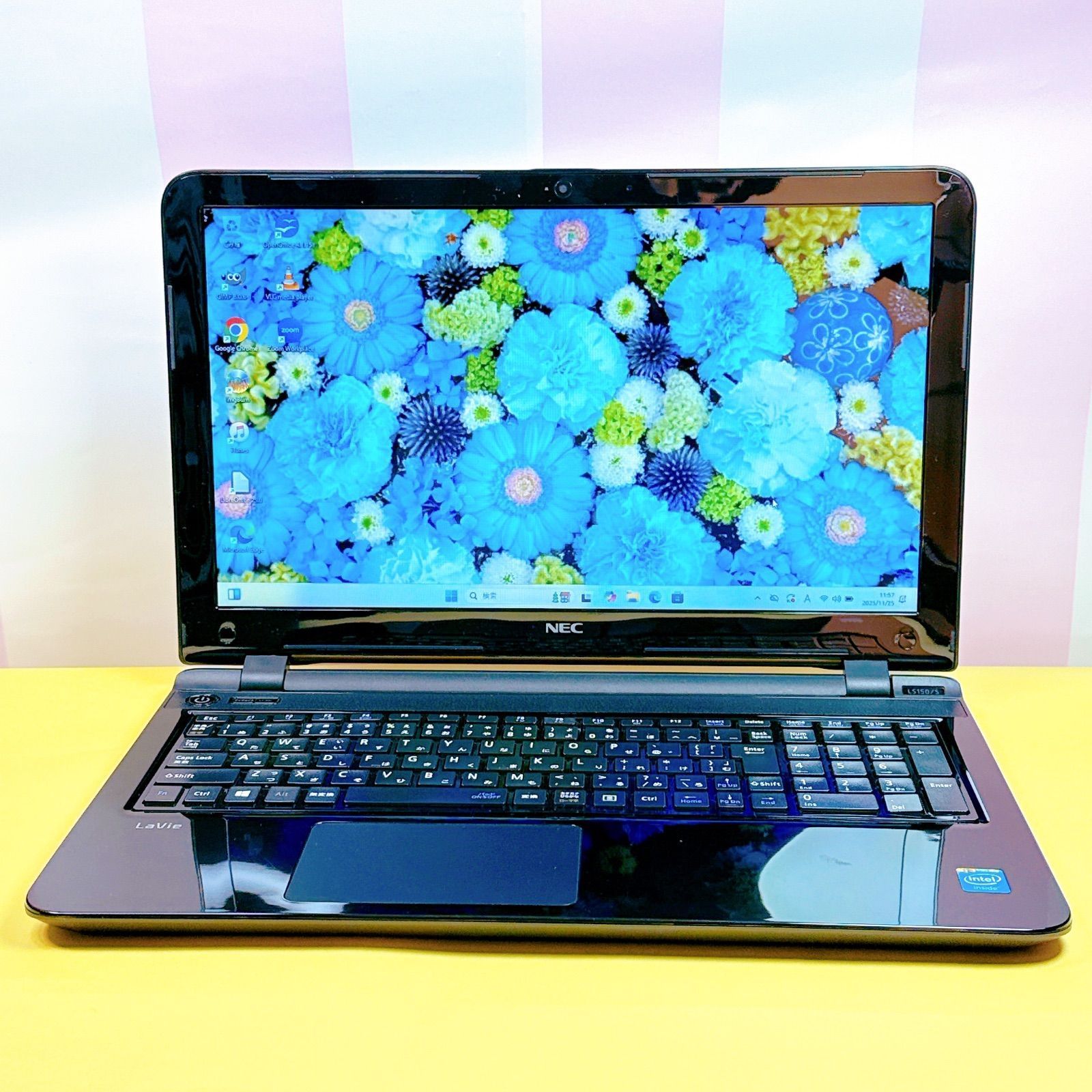 新品爆速SSDで起動高速✨windows11 ノートパソコン 薄型カメラ付き