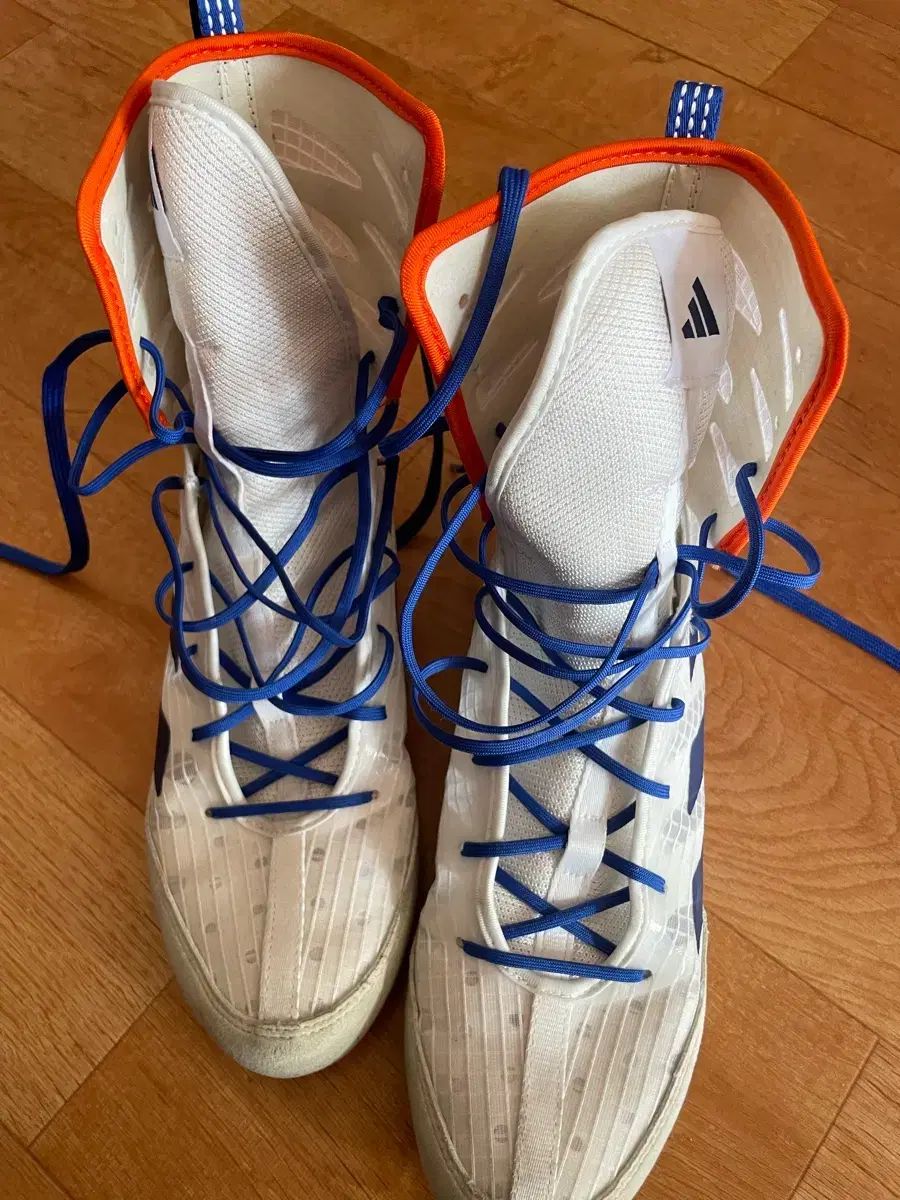 アディダス ボクシング シューズ ボクサーホグ4 サイズ255