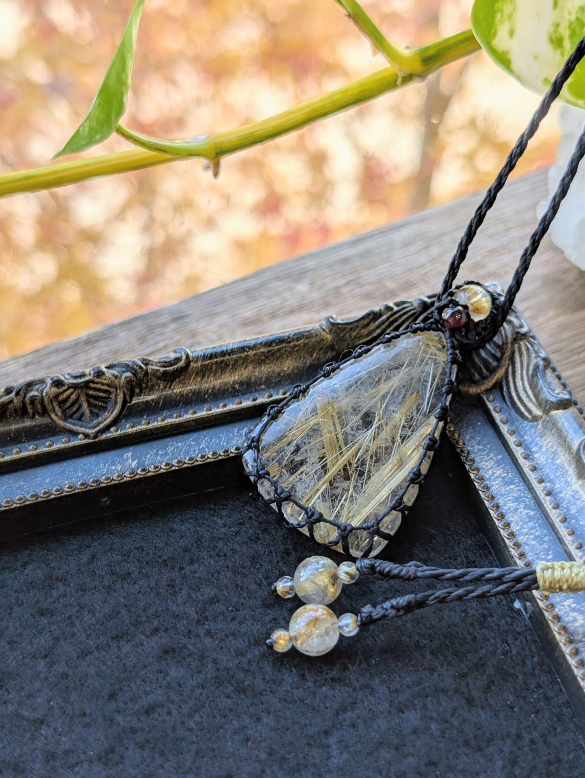 ☆High Quality Stone☆大きめ☆ルチルクォーツ☆マクラメ編み