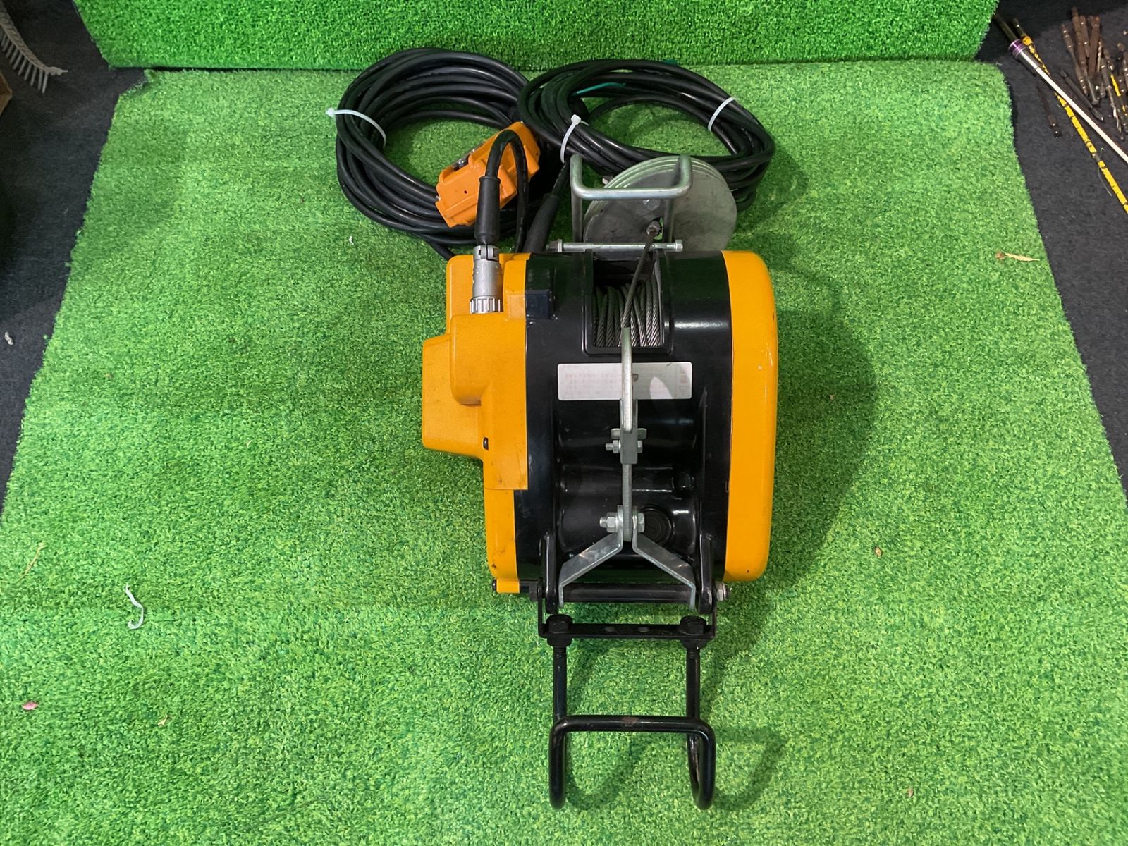  RYOBI WI-62 ウインチ リモコン付 サ-251 その他 特殊工具