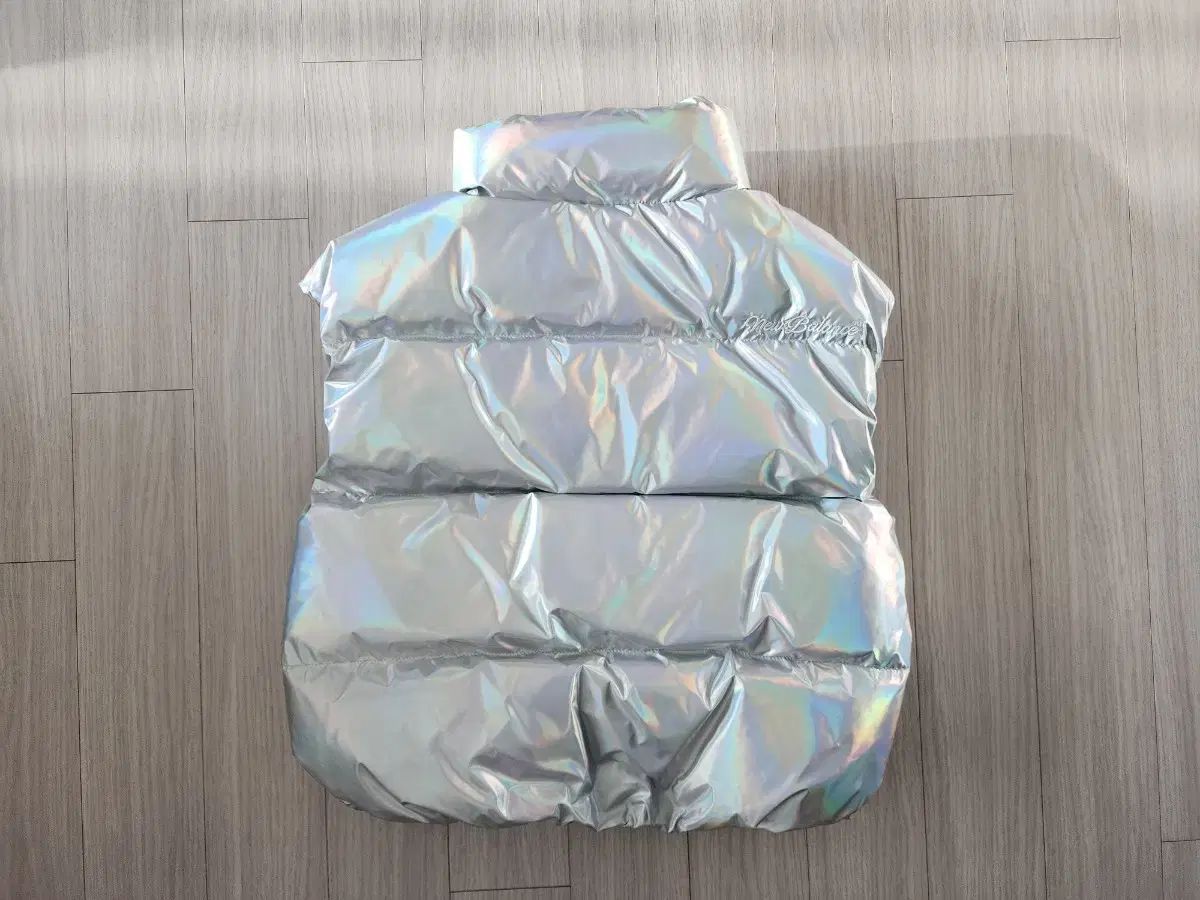 ニュー ンスキッズ クロップド ダウンベスト 150