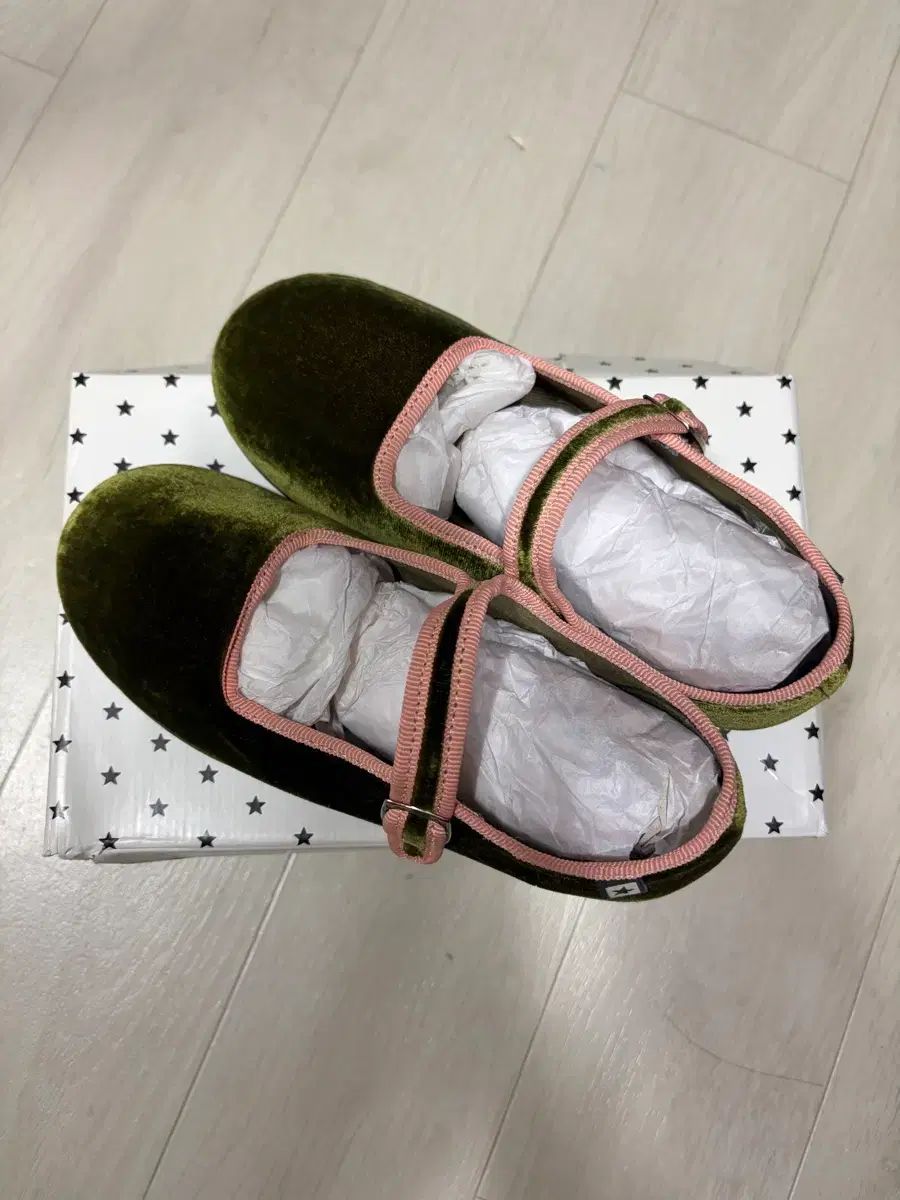 ボントン ツアーベルベット メリージェーン 31 サイズ