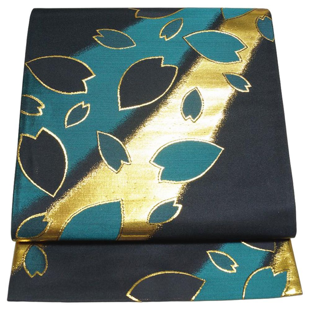 袋帯 振袖用 西陣織 桜の花びら模様 振袖向き 金糸 黒色系 六通柄 リサイクル 西陣 フォーマル リサイクル着物 帯 正絹 振袖 成人式 着物