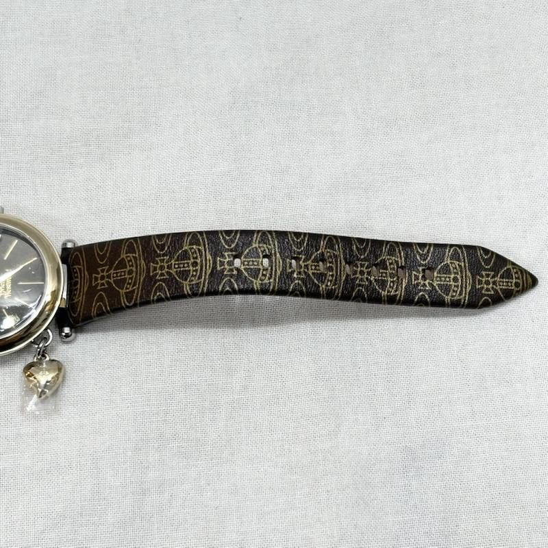 ヴィヴィアンウエストウッド