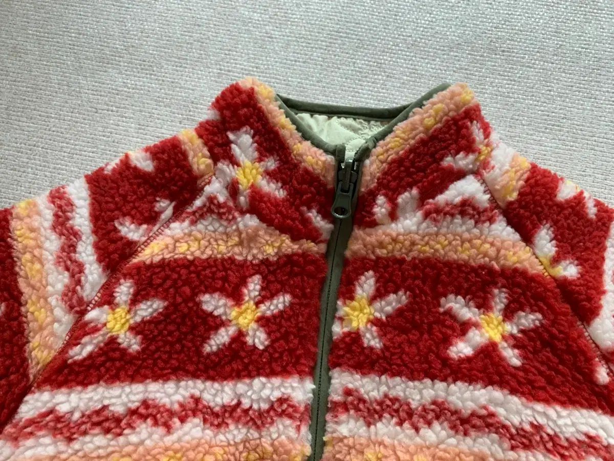 メルシーユ リバーシブル フリース ダウン 120 サイズ 10回未満 着用