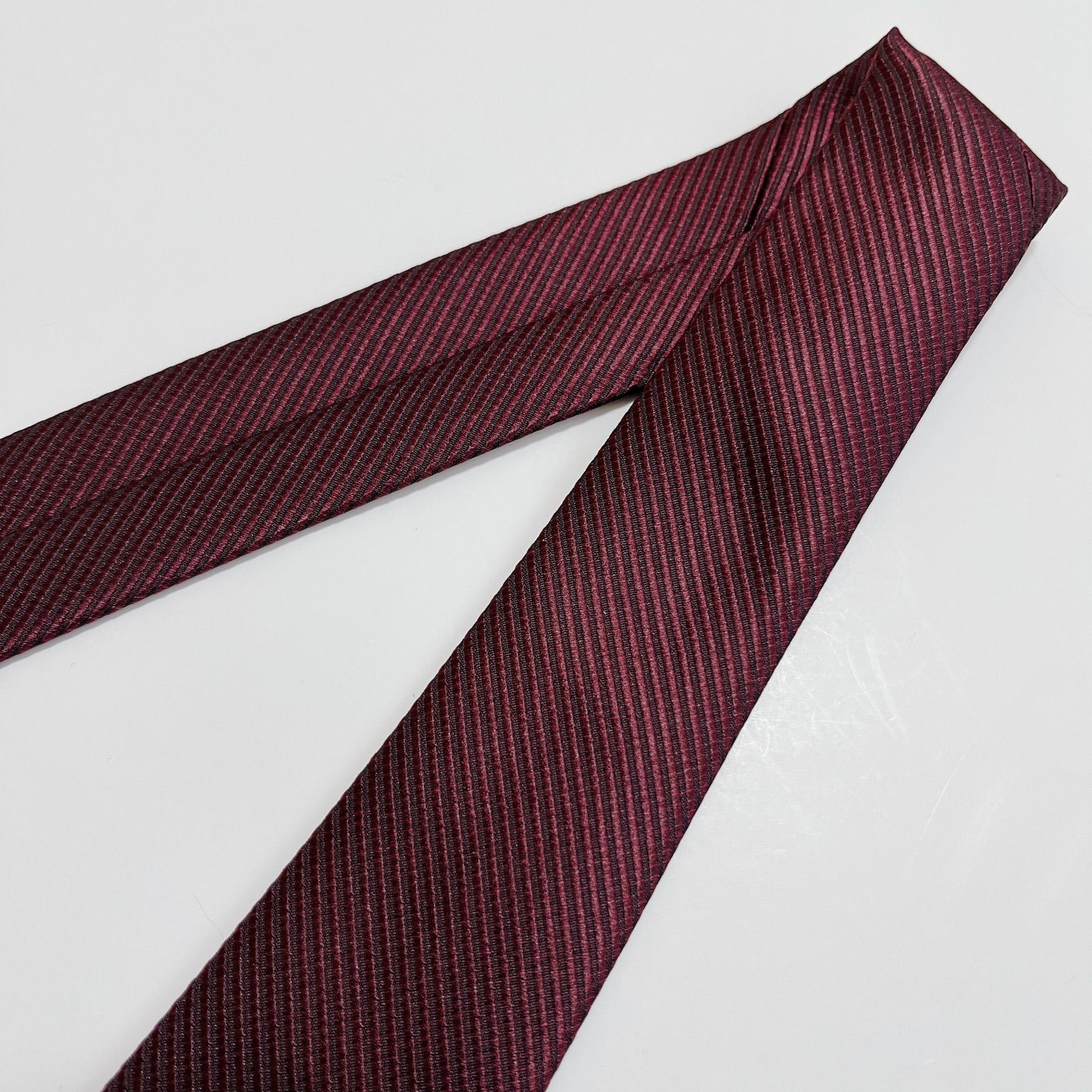 【美品】ブルックスブラザーズ ネクタイ ボルドー 無地 ソリッド 高級 USA製 美品 ブルックスブラザーズ ネクタイ ハイブランド ソリッドタイ 無地