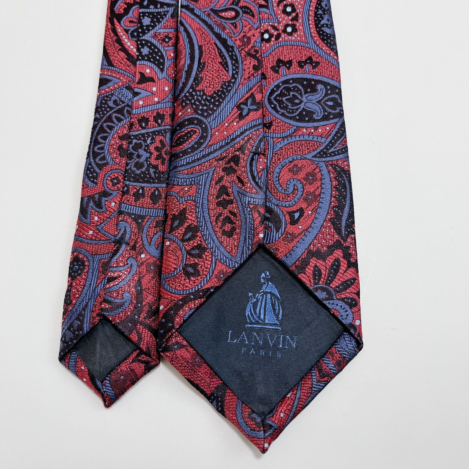 LANVIN ネクタイ ネイビー レッド ペイズリー柄 光沢 総柄 美品 ランバン ネクタイ ハイブランド ペイズリー柄 光沢 ジャガード
